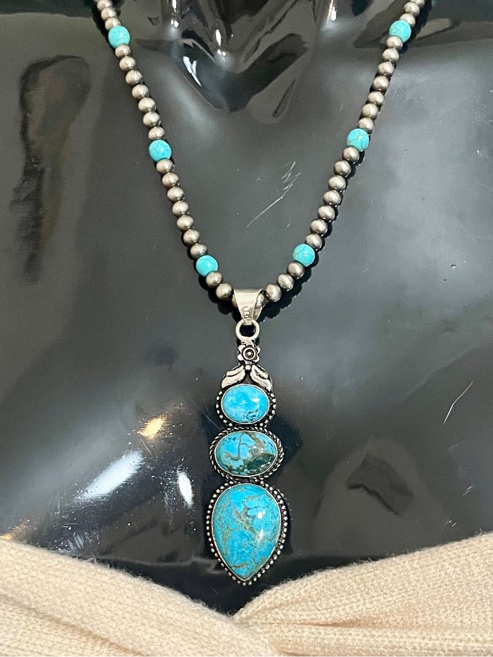 Kingman Turquoise Triple Stone Sterling Silver Pendant on Faux Navajo Pearls NWO